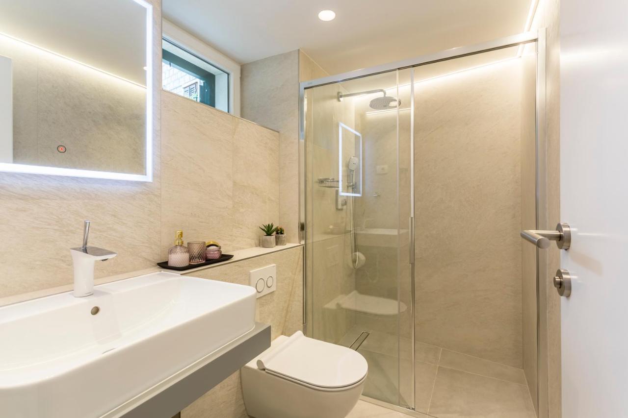 Miara Luxury Rooms Сплит Екстериор снимка