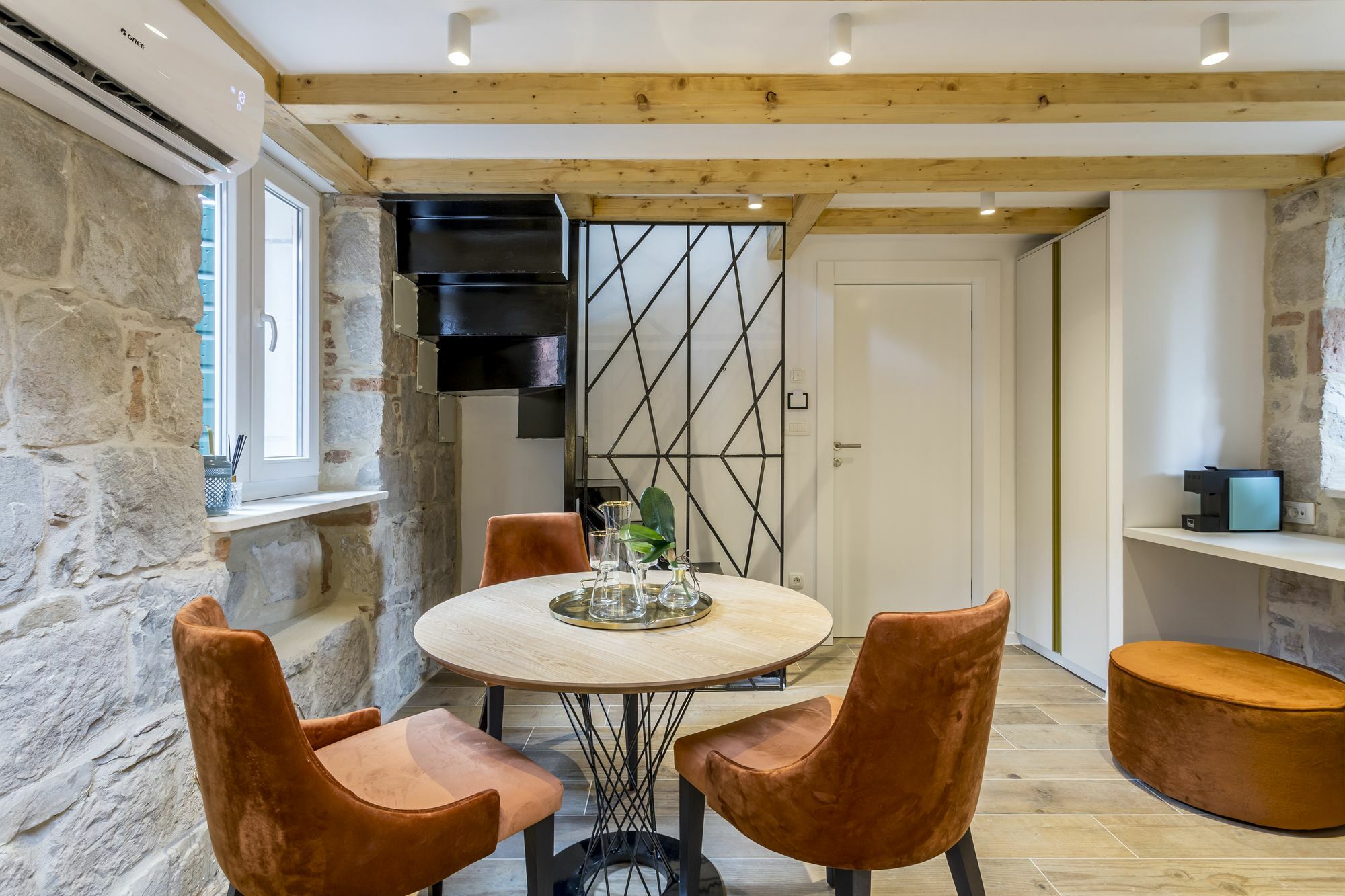 Miara Luxury Rooms Сплит Екстериор снимка